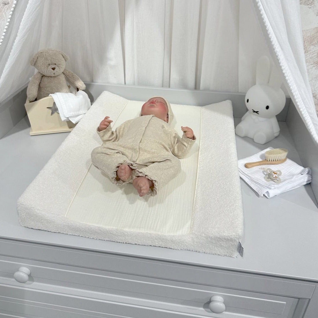Changing mat LOVE YOU Vanilla organic cotton & bouclé