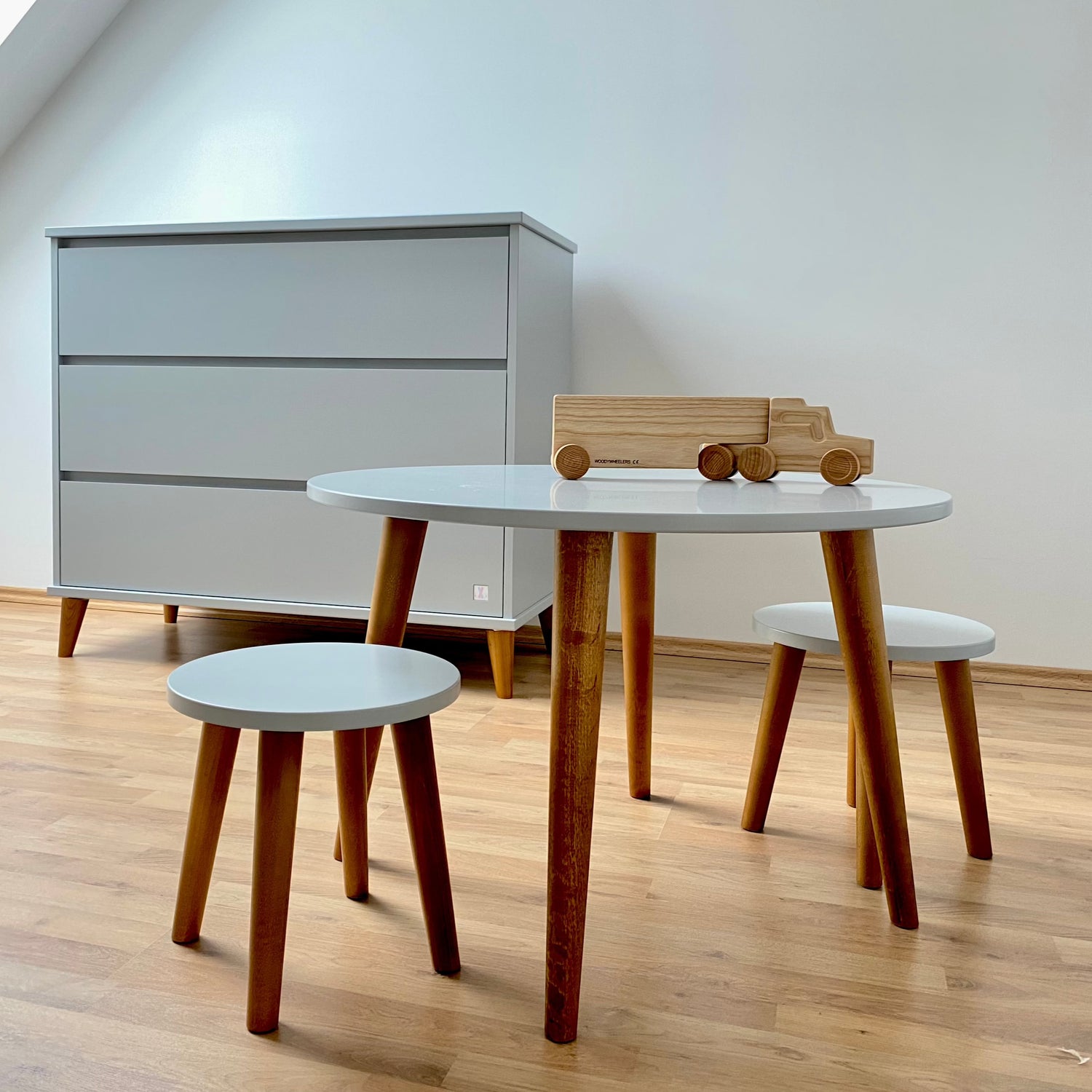 Kinderhocker NORDIC grafitgrau