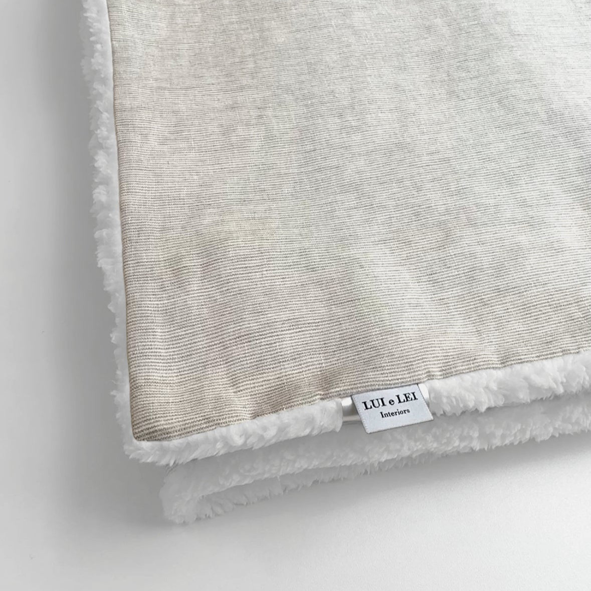 Padded blanket LINESSE 100x145cm beige stripes