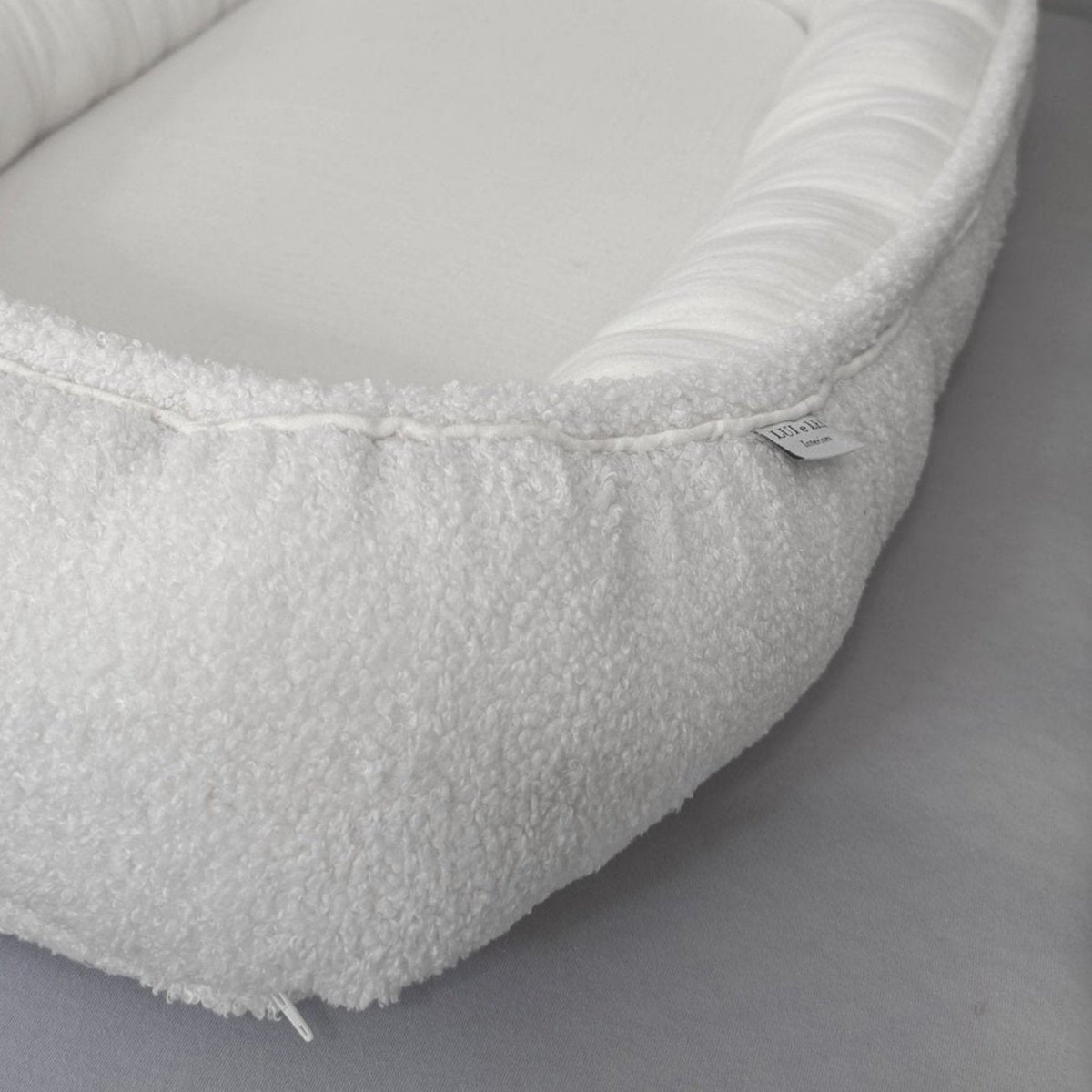 Baby nest LOVE YOU Pure White; LUI e LEI - Interiors; Baby nest organic cotton; Baby nest Bouclé