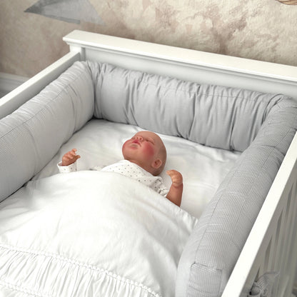 Crib bumper ELEGANCE Dreamy blue 