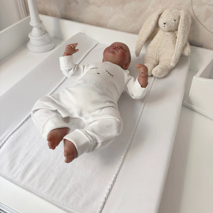 Wickelauflage PEARL White aus Premium Satin-Baumwolle